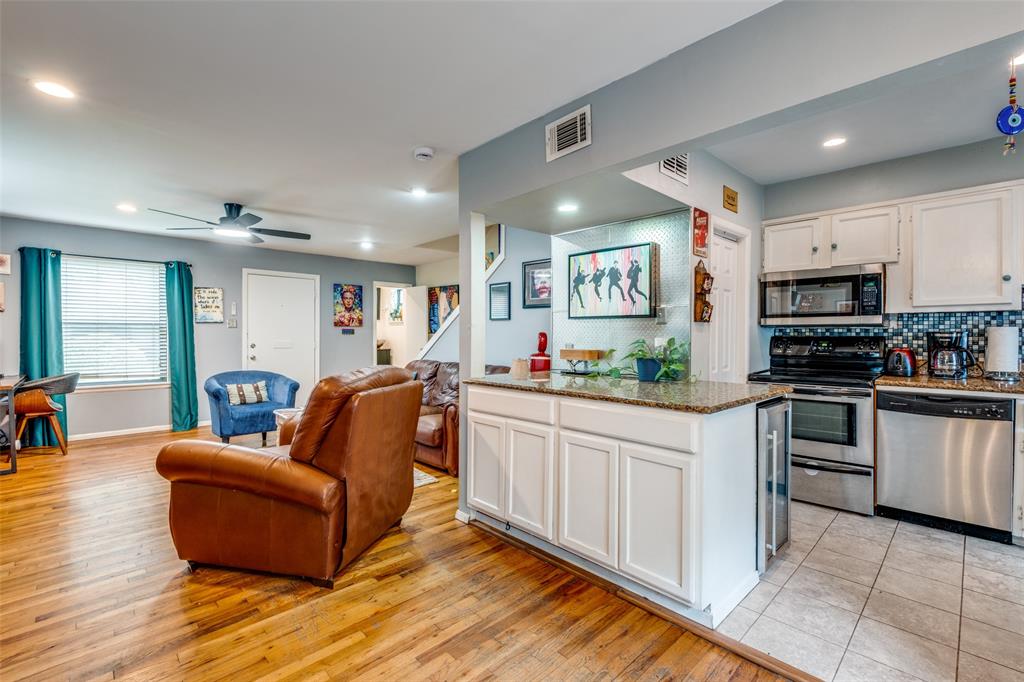 Westbury Park Condo - Residential