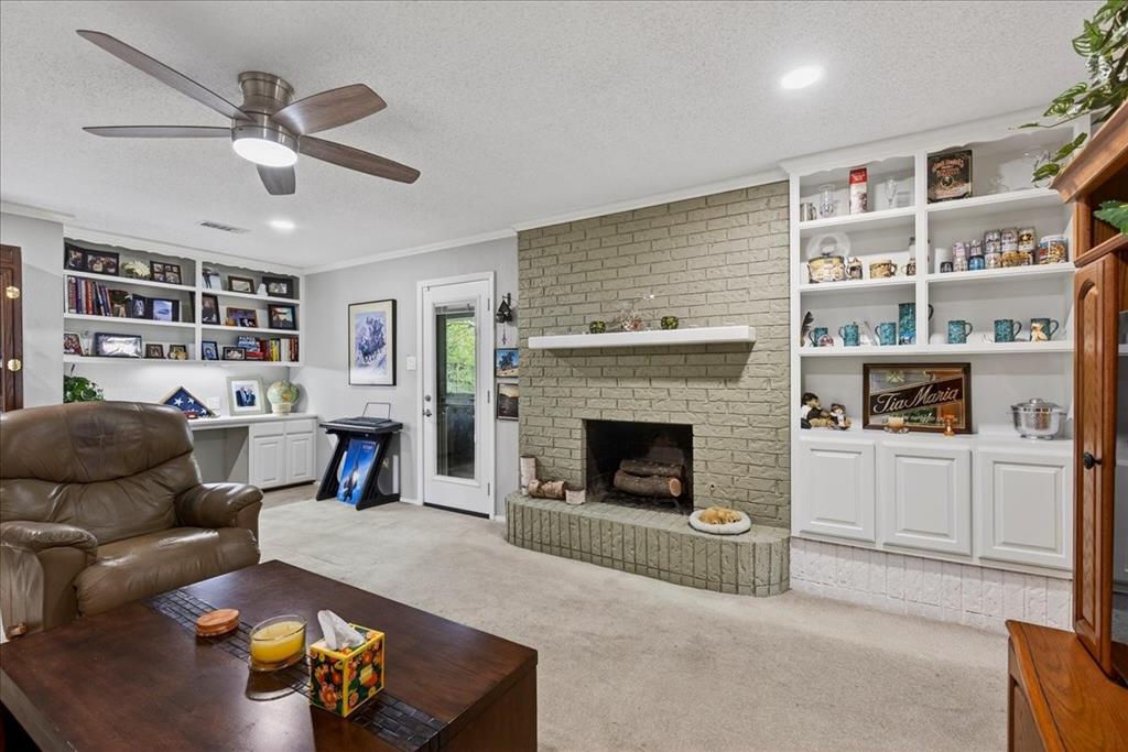 1808 E Cedar Elm Drive