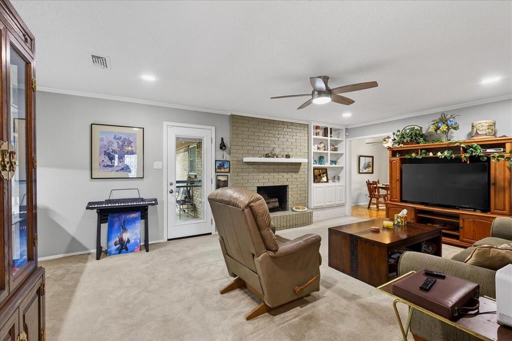 1808 E Cedar Elm Drive