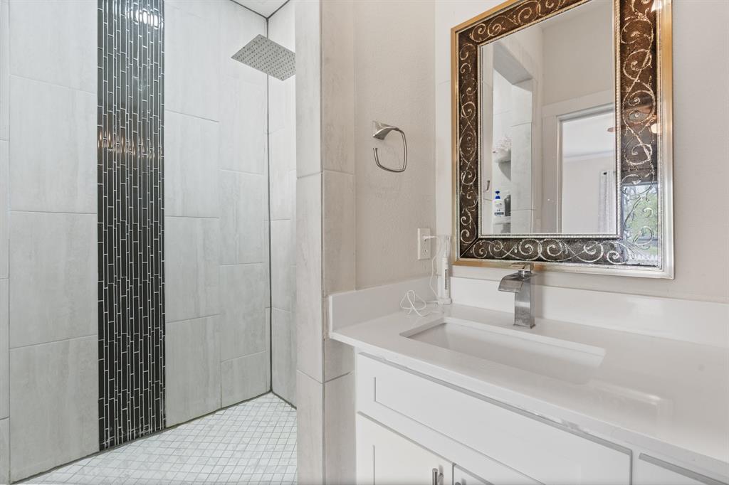 Original Cleburn - Residential