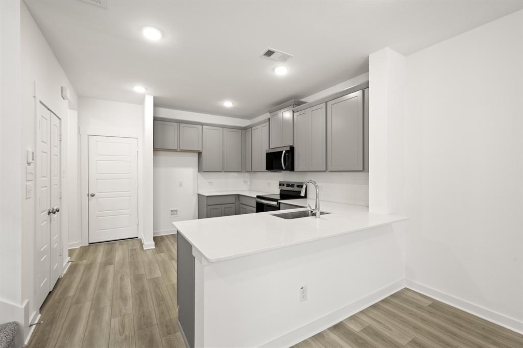 Mockingbird Estates Townhomes - Residential