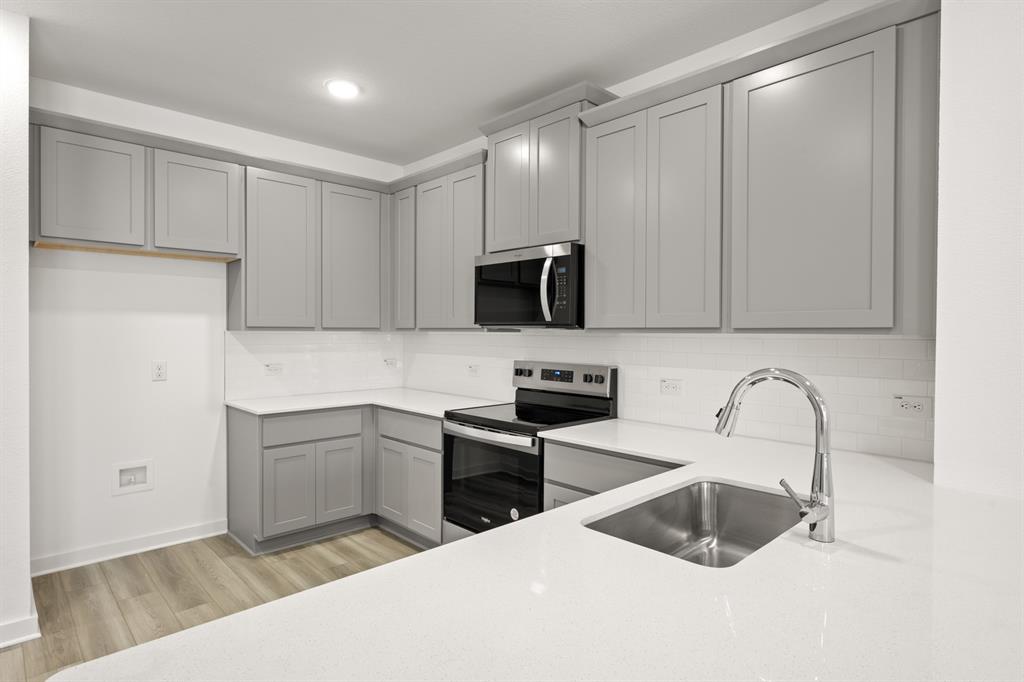 Mockingbird Estates Townhomes - Residential