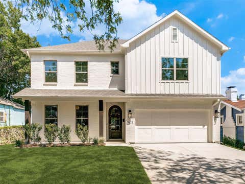 Photo of 1609 Belle Place, Fort Worth, TX 76107 (MLS # 21368912)