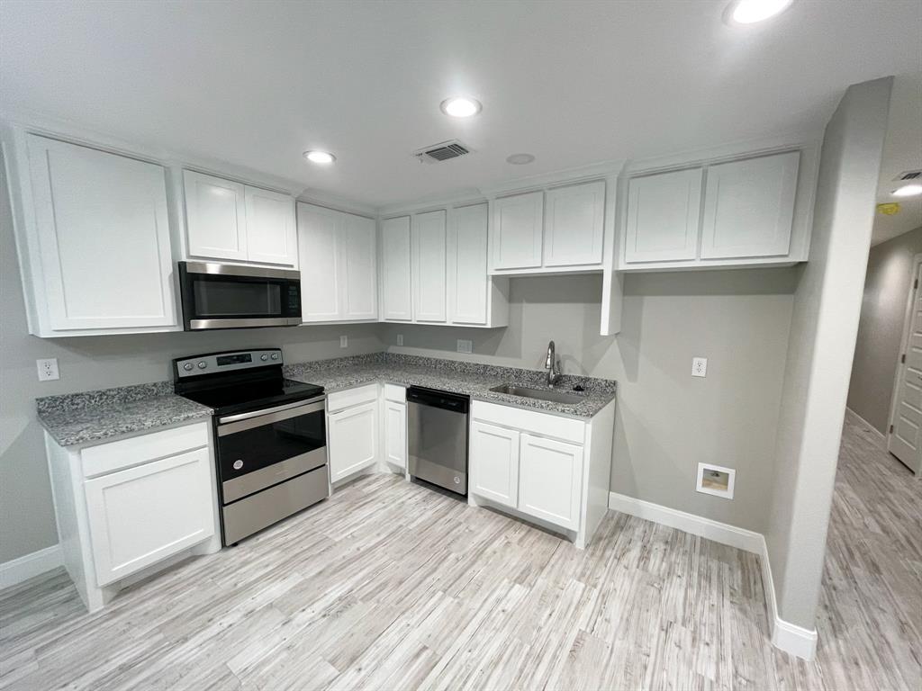 Couch Sims Third Addition - Residential Lease