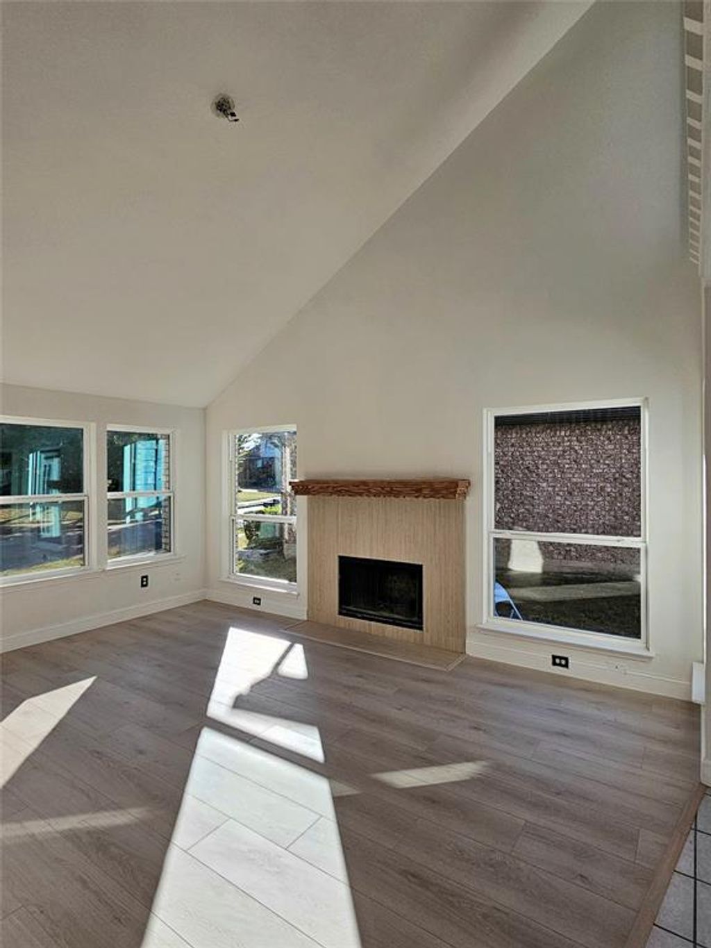 Photo of 1609 Savannah Street, Mesquite, TX 75149 (MLS # 21096734)