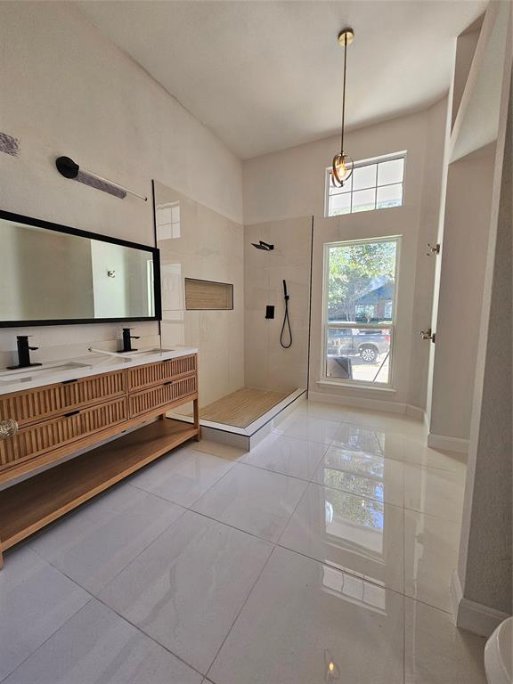 East Glen Ph 02 Rep - Residential Lease