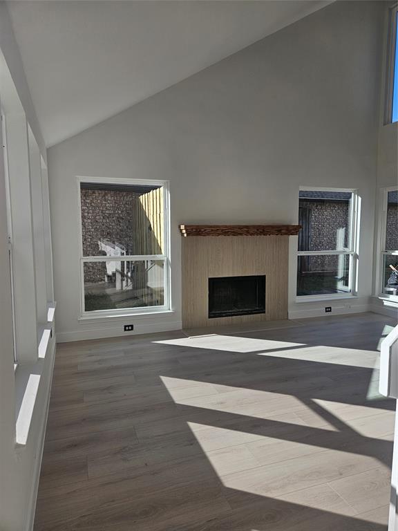 East Glen Ph 02 Rep - Residential Lease