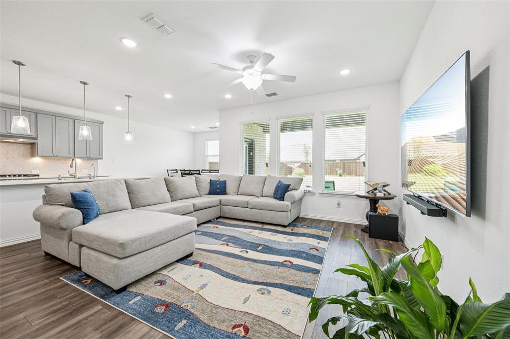 2503 Lemon Mint Lane