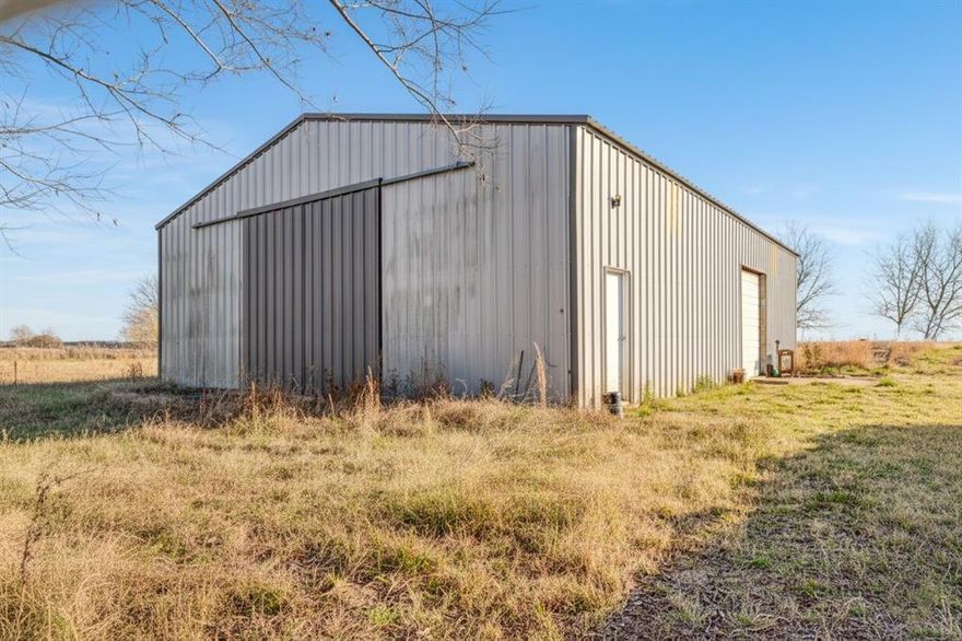 6.120 ACRES APPROXIMATELY 8 MILES WEST OF PARIS ON HWY 82 WITH 60X40 SHOP AND 1 BEDROOM OPEN CONCEPT BRICK HOME WITH ONE FULL BATH AND HALF BATH. HOME WOULD BE GREAT FOR OFFICE SPACE OR STARTER HOME. SHOP HAS 1 ROLL UP DOOR AND TWO SLIDE DOORS.