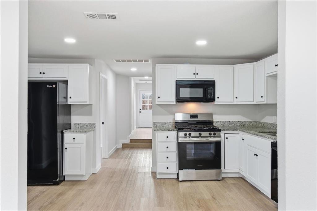 W J S Russell 1st Add - Residential