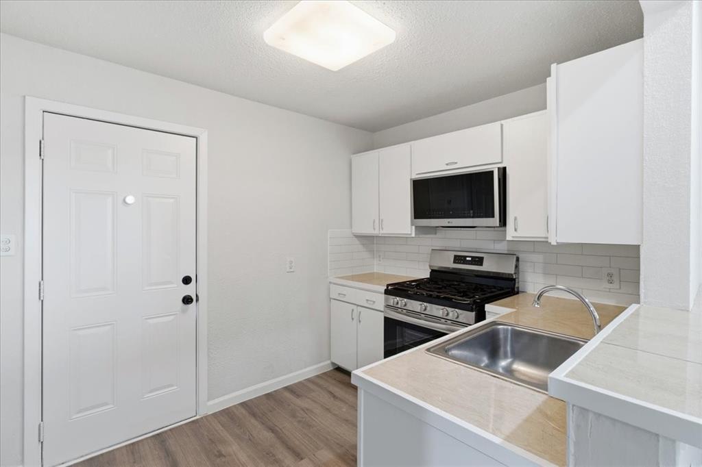 W J S Russell 1st Add - Residential