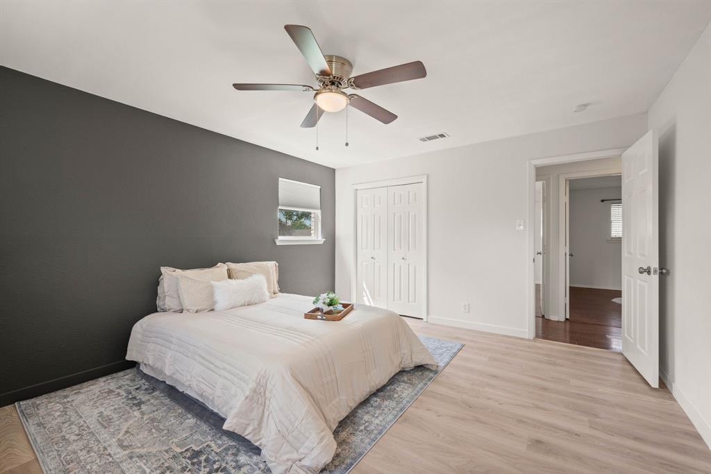 Bedford, Texas 76021, United States, 4 Bedrooms Bedrooms, ,2 BathroomsBathrooms,Residential,Pending,105941