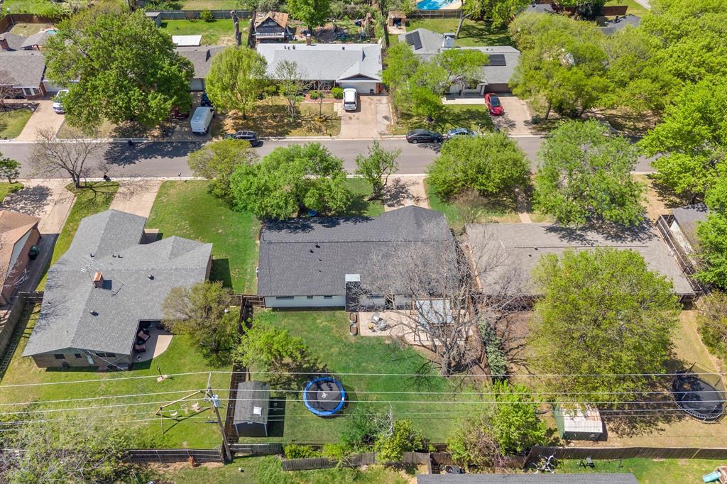 Bedford, Texas 76021, United States, 4 Bedrooms Bedrooms, ,2 BathroomsBathrooms,Residential,Pending,105941