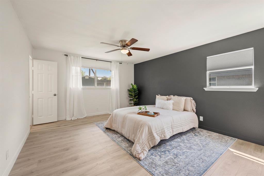 Bedford, Texas 76021, United States, 4 Bedrooms Bedrooms, ,2 BathroomsBathrooms,Residential,Pending,105941