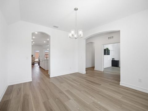 Tiny photo for 769 Brozgold Avenue, Midlothian, TX 76065 (MLS # 21187450)