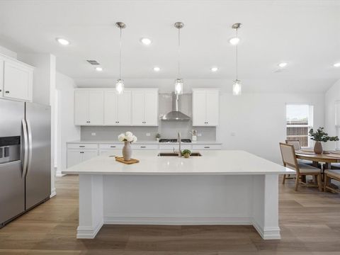 Tiny photo for 769 Brozgold Avenue, Midlothian, TX 76065 (MLS # 21187450)