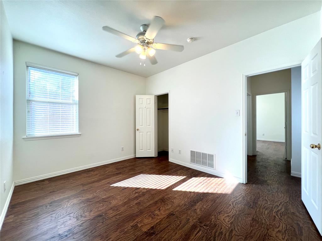 Live Oak Village Ph 2 - Residential Lease