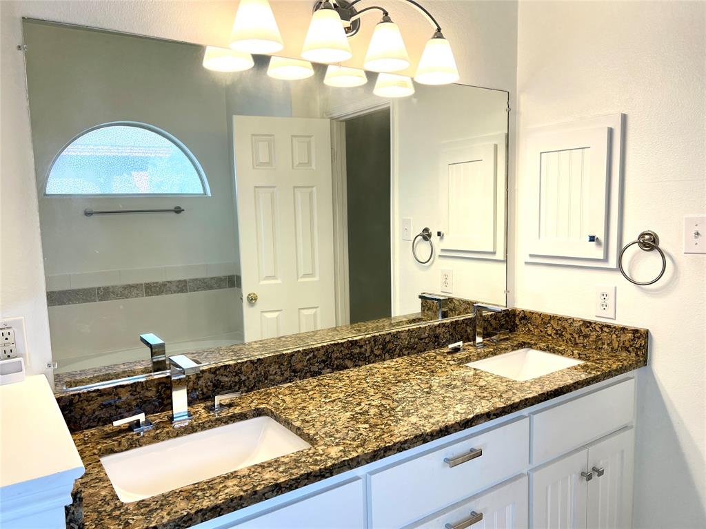 Live Oak Village Ph 2 - Residential Lease