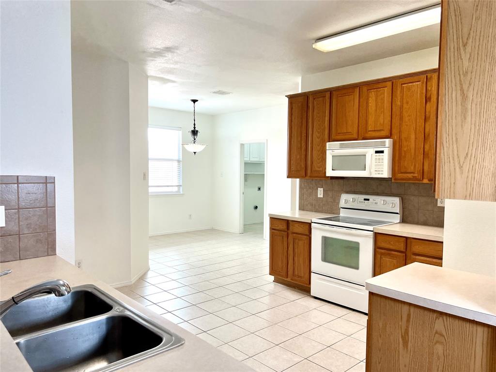 Live Oak Village Ph 2 - Residential Lease