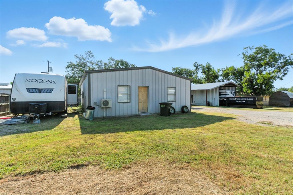 Photo 1 of 24 — 104 Yuma Street, Lipan, TX 76462