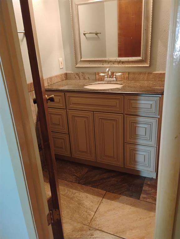 6307 S Solona Circle S