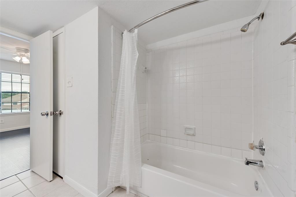 Lass Bruises Hills Condos - Residential Lease