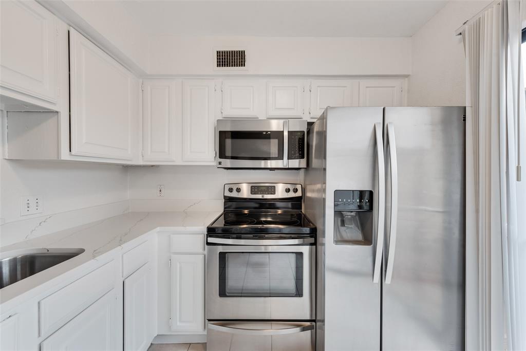 Lass Bruises Hills Condos - Residential Lease