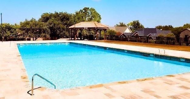 Lass Bruises Hills Condos - Residential Lease