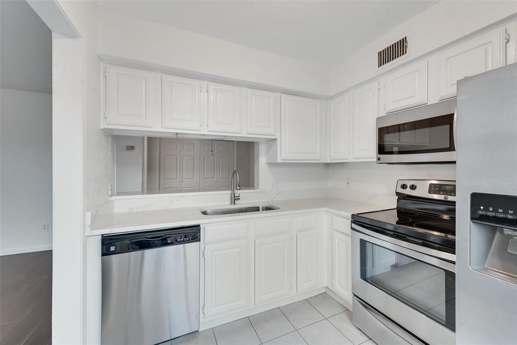 Lass Bruises Hills Condos - Residential Lease