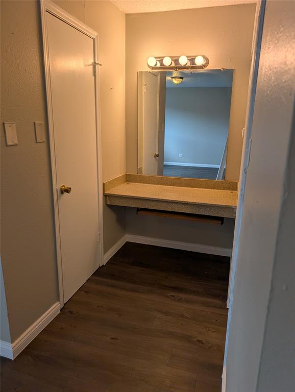 Burgundy Condo - Residential