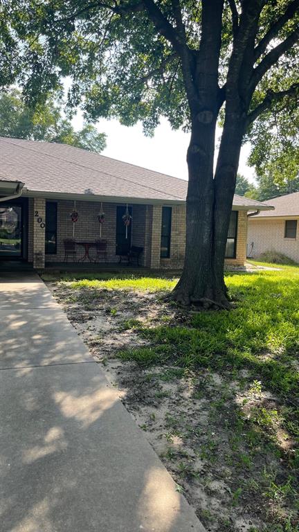 200 Maple Lane