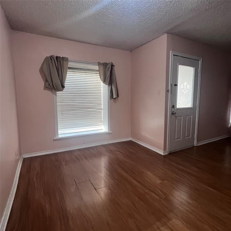 2521 Broadview Street