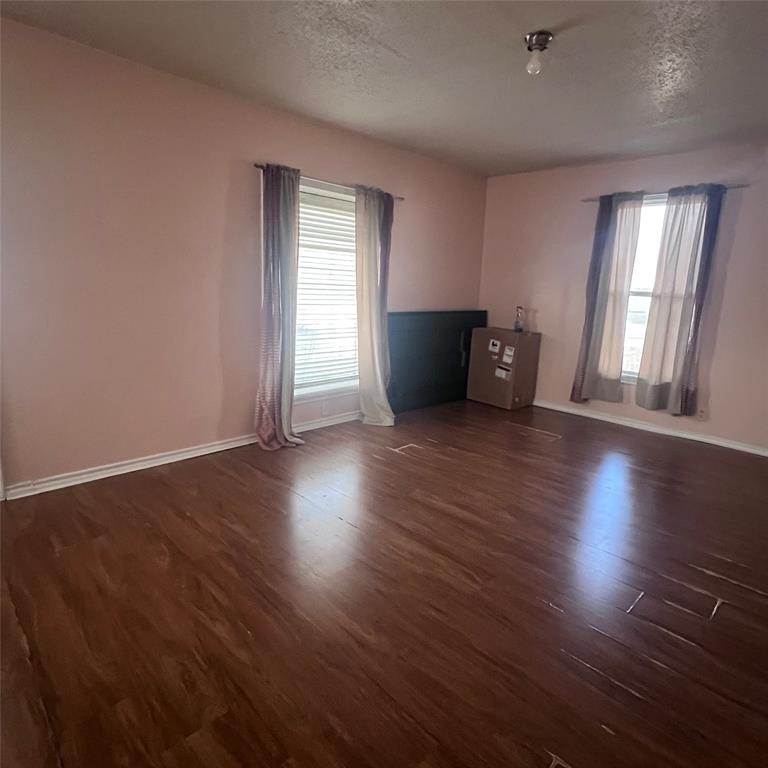 2521 Broadview Street