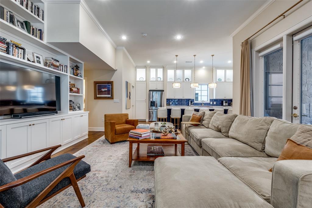 Vine Condo - Residential