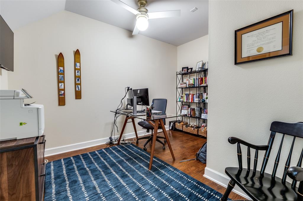 Vine Condo - Residential