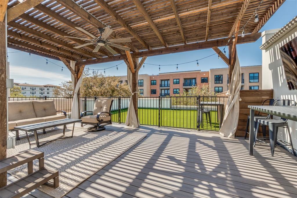 Vine Condo - Residential