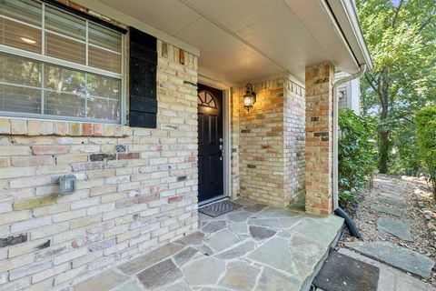 Photo of 103 Aurora Circle, Rockwall, TX 75032 (MLS # 21092193)