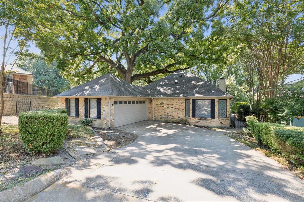 103 Aurora Circle