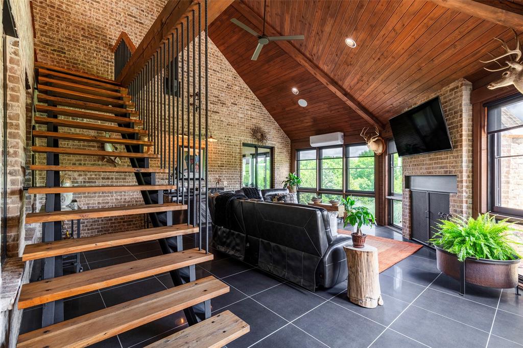 Hills Of Lone Star - Residential