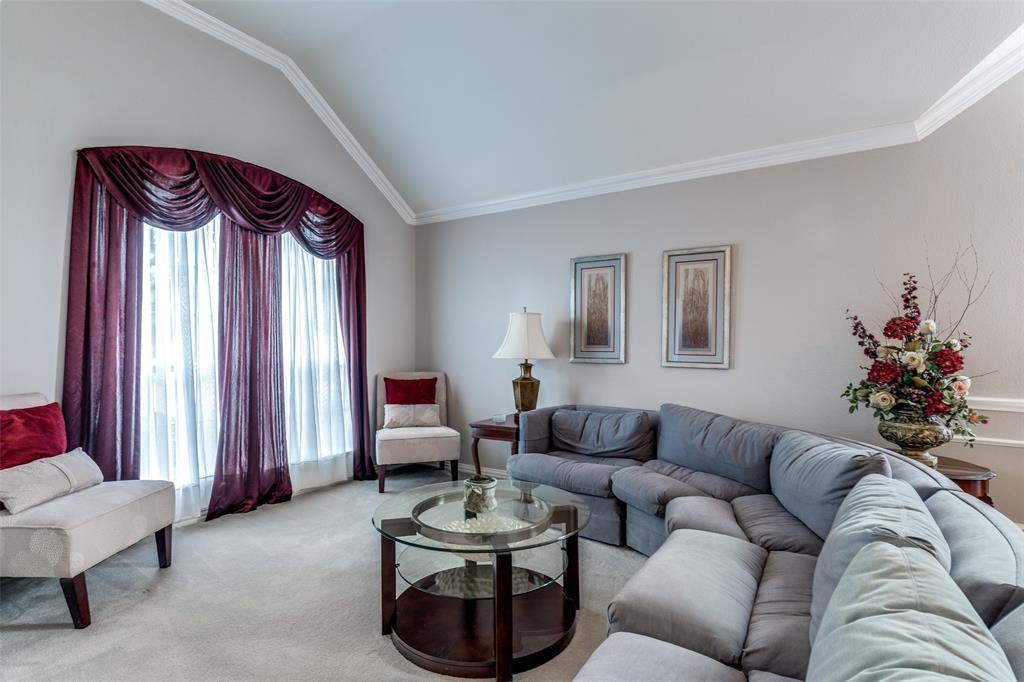 3832 Creekside Lane