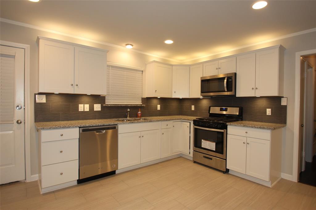 Free Methodist Add - Residential Lease