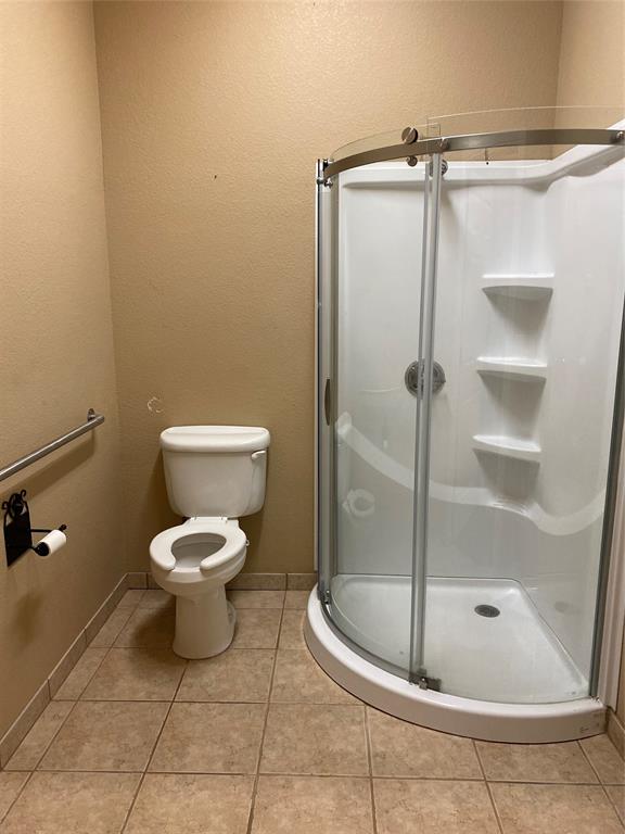 Corsicana - Commercial Sale