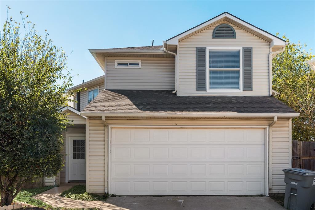 Los Encinos - Residential