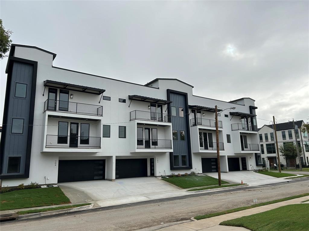 4401 Cabell Drive 103