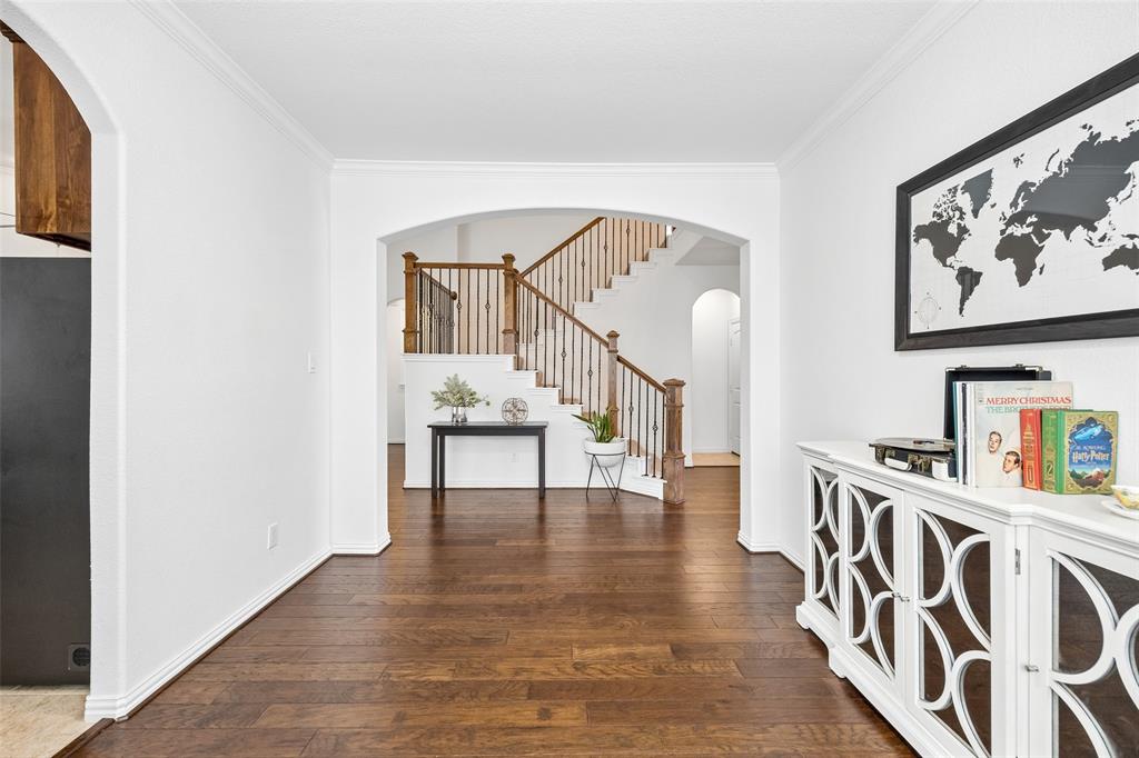 814 River Oak Avenue