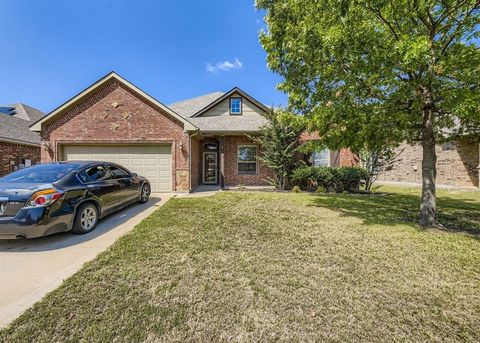 917 John Kennedy Drive Saginaw TX 76179