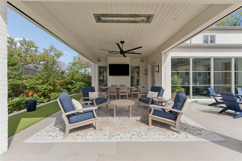 Royal Oaks Park - Residential