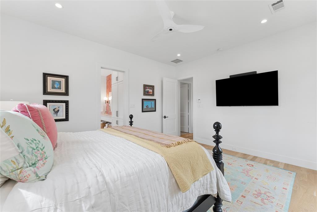 Royal Oaks Park - Residential