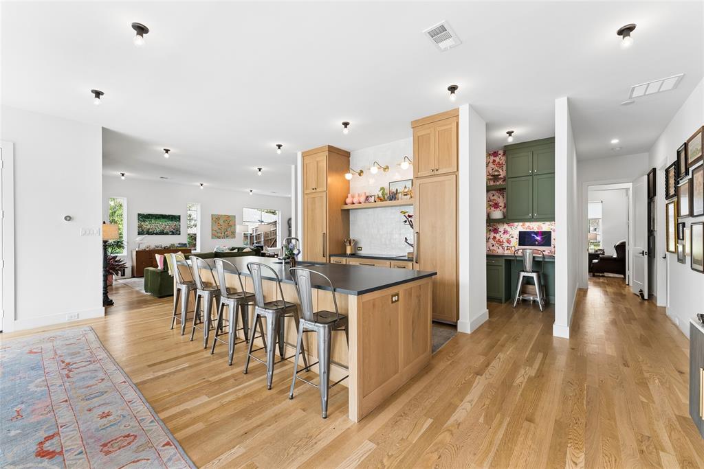 Royal Oaks Park - Residential