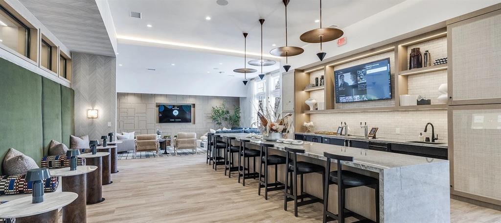 ALTA FRISCO - Residential Lease